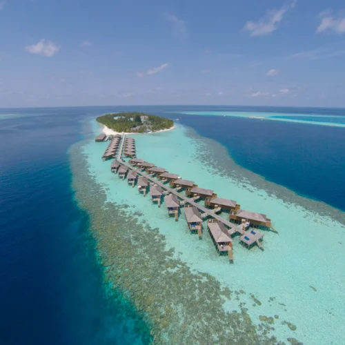 NOOE Maldives Kunavashi Escape